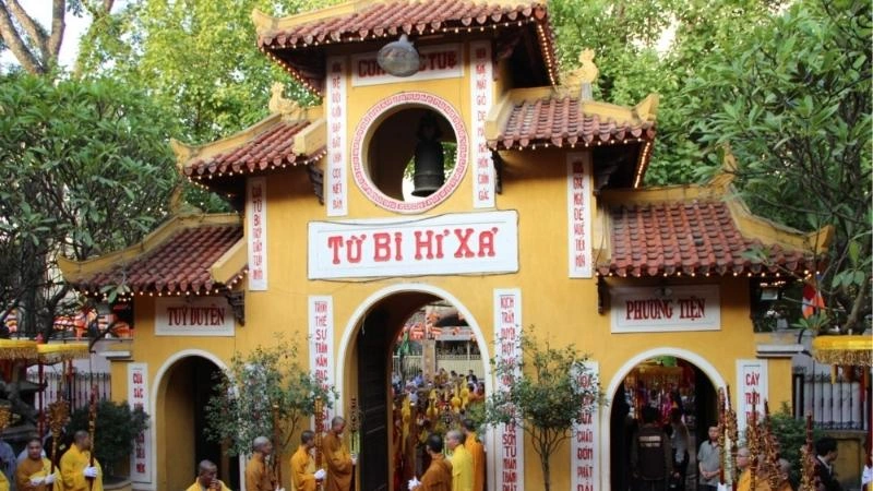 Giải mã những giấc mơ thấy đi chùa phổ biến